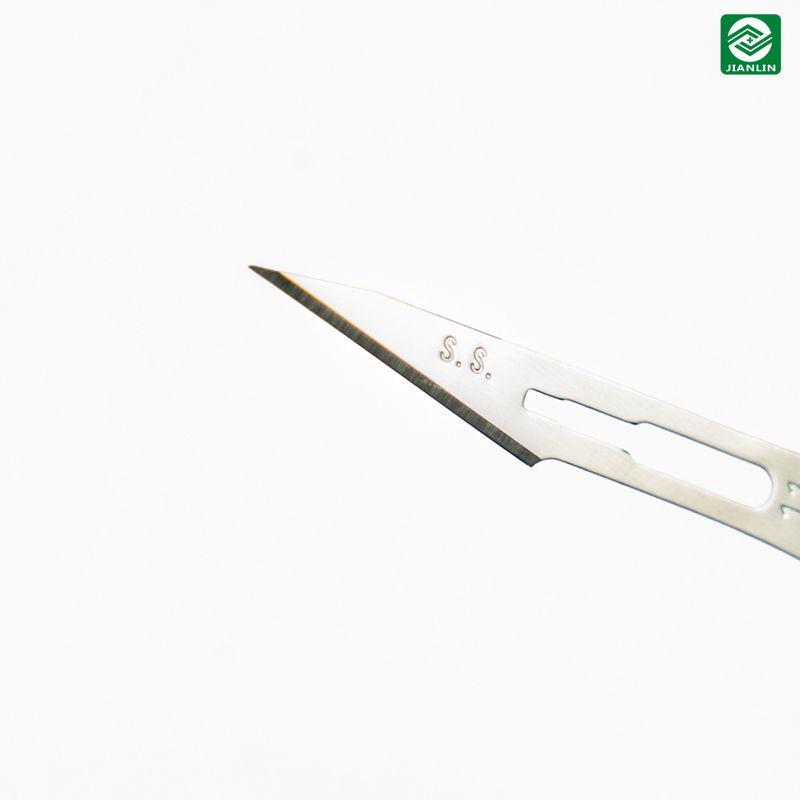 Disposable Sterile Carbon Steel Stainless Steel Safety Surgical Scalpel Blade for Hospital