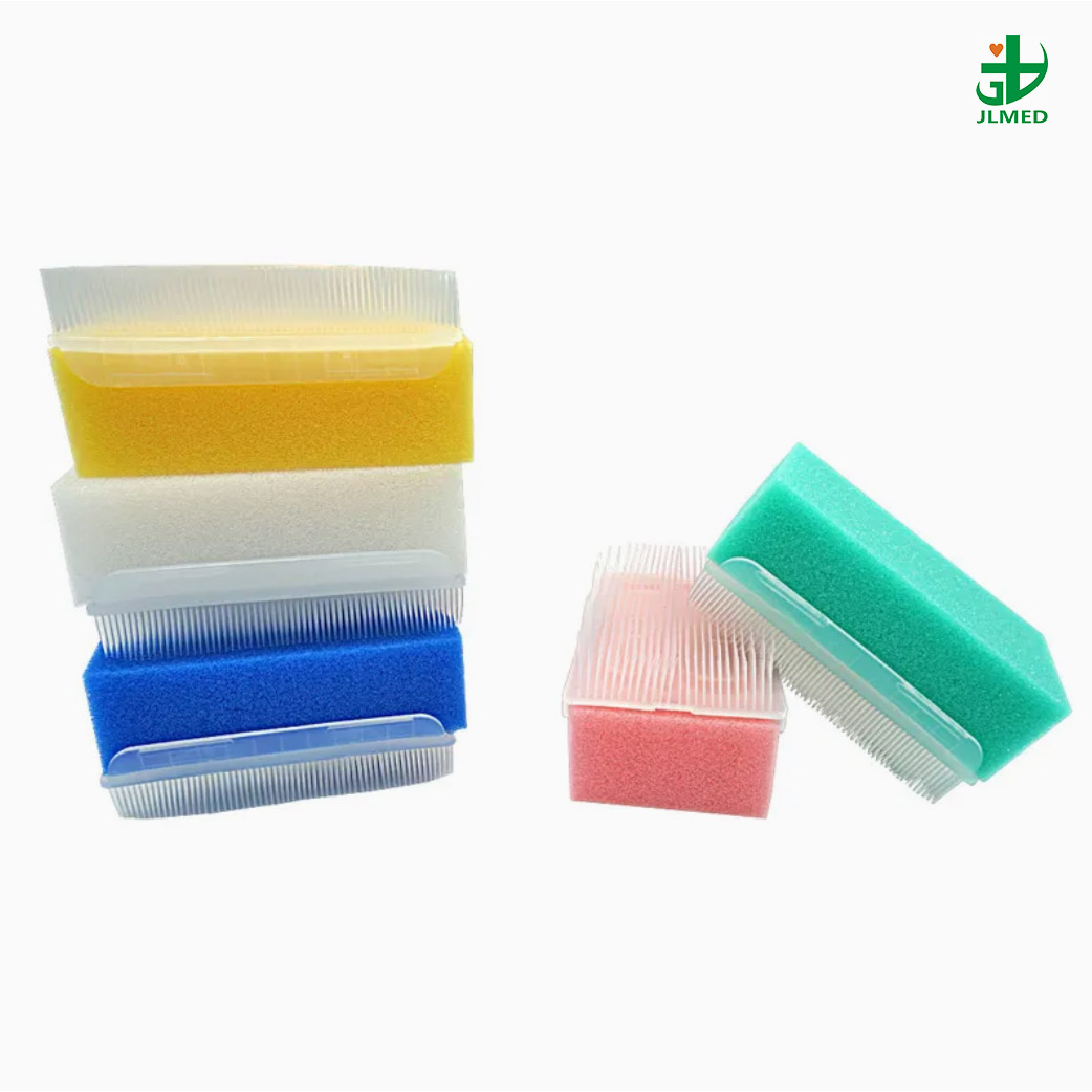 Medical Use Soft Sponge Hand Cleaning Brush Disposable Surgical Scrub Brush with Nail Cleaner